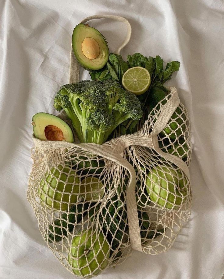 Food Freedom: Healing Your Relationship with What’s On Your Plate