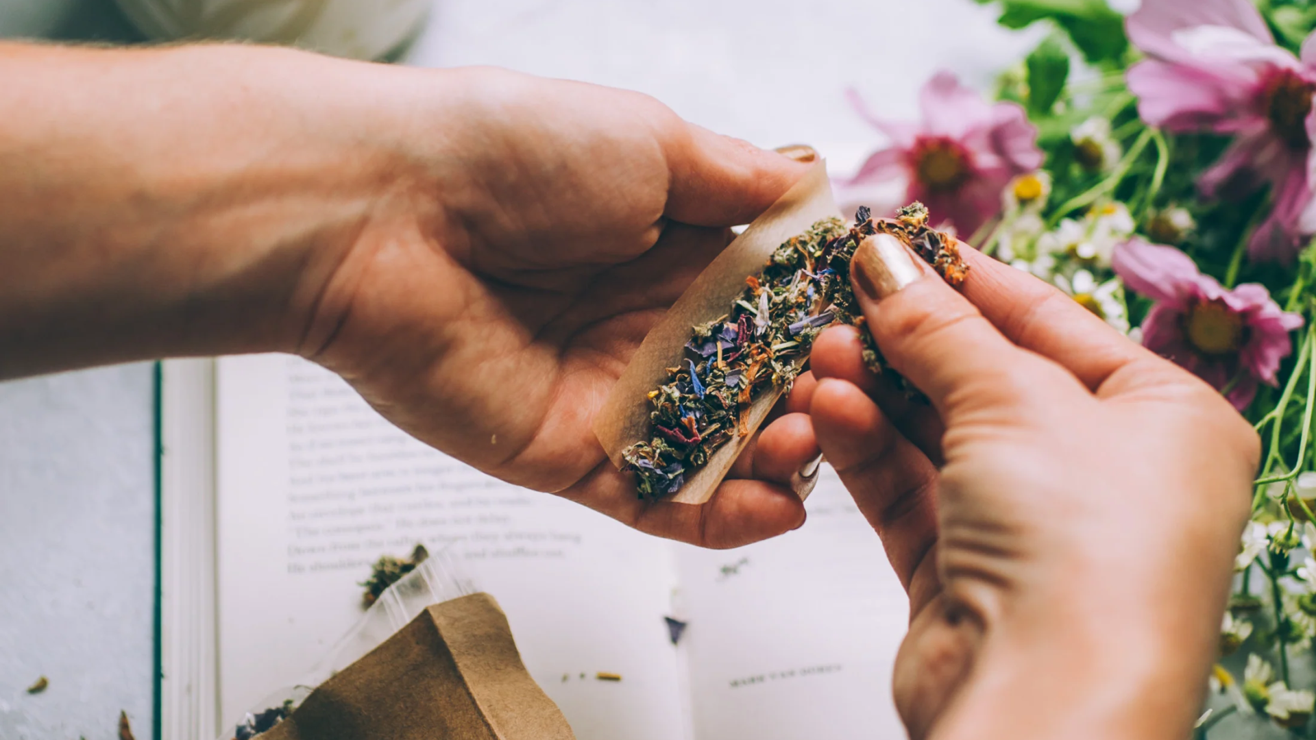 FLORES SAGRADAS Botanical Smoke | Crown Chakra Blend