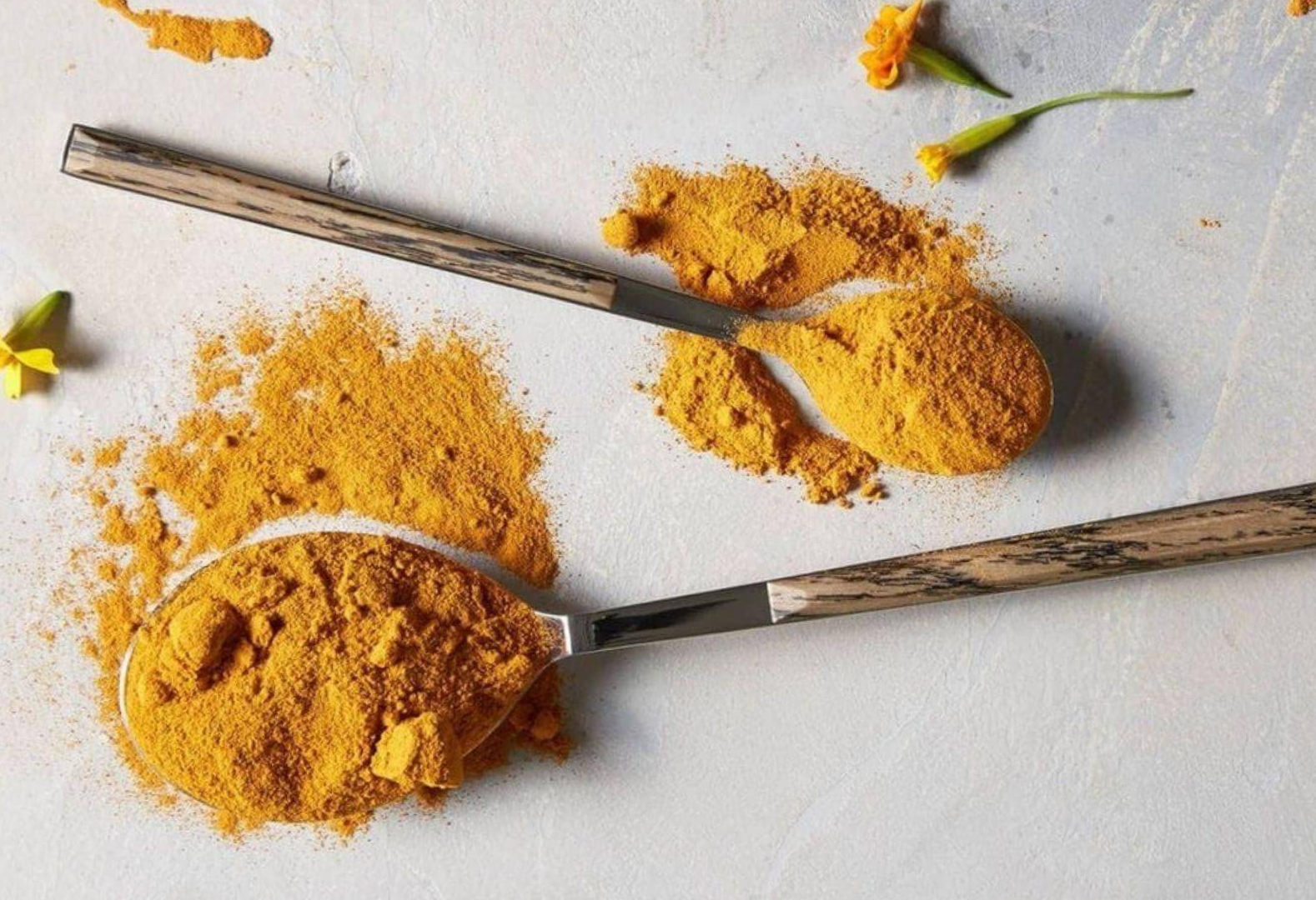 GOLDEN SUN MILK | Energizing Adaptogenic Chai